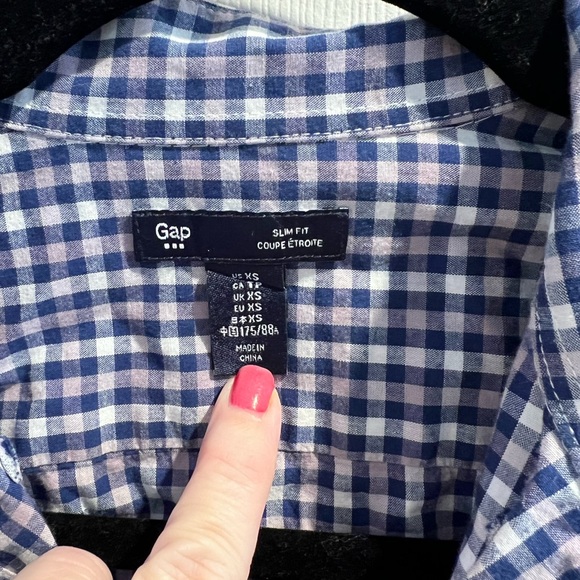 Lot of 4 Young Men Button Down Shirts - Picture 4 of 8